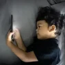 Blue Light dari Gadget: Benarkah Berbahaya bagi Mata dan Tidur?
