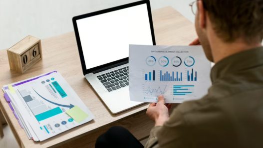 AI dalam Digital Marketing: Ancaman atau Peluang bagi Pelaku Bisnis?