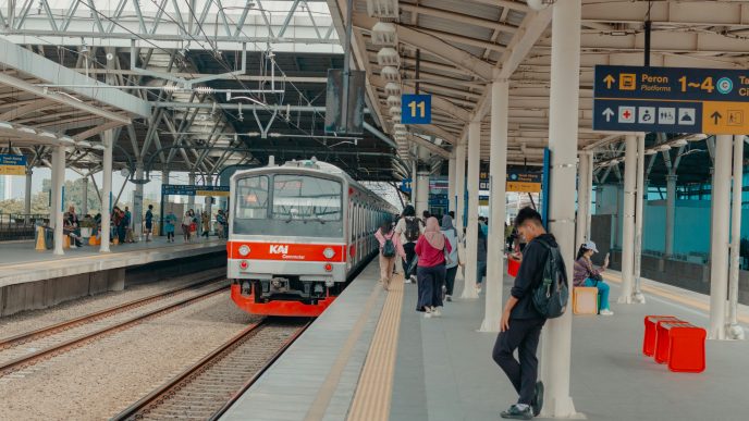 Kereta api indonesia