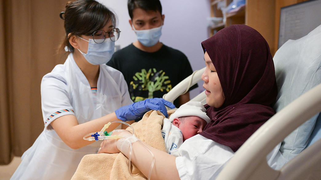 Proses persalinan Dian Women Children Center