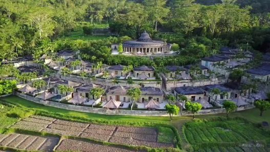 Amanjiwo Borobudur Luxury Resort
