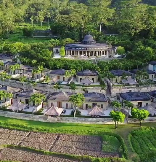 Amanjiwo Borobudur Luxury Resort